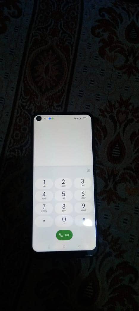 OPPO A76 1