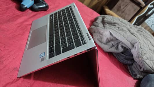 HP elitebook 1030 g3 8th gen corei5