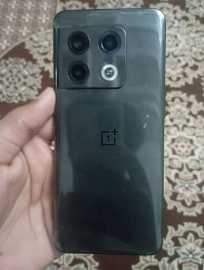 One Plus 10 Pro