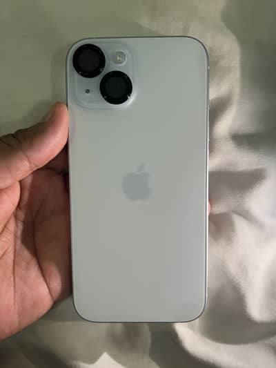 Apple iPhone 15