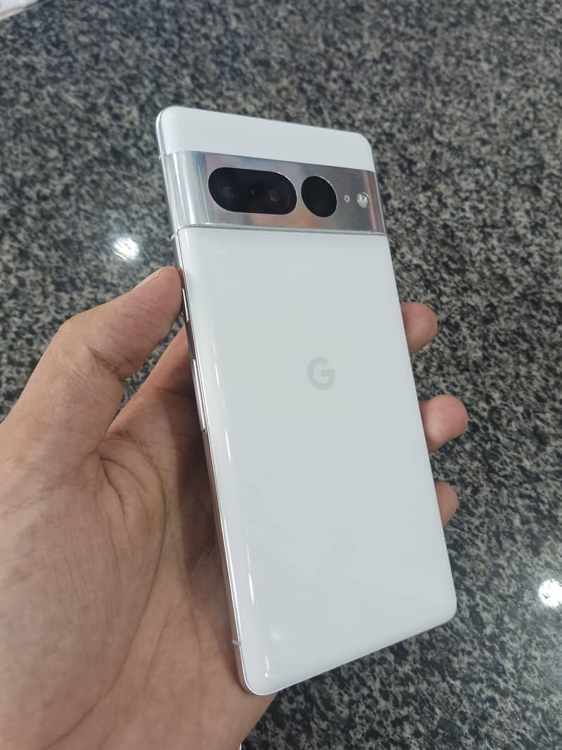 Google Pixel 7 Pro 2
