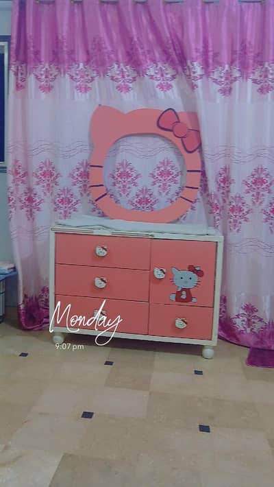 Beautiful Pink Kids Bed with Side Tables & Dressing matress