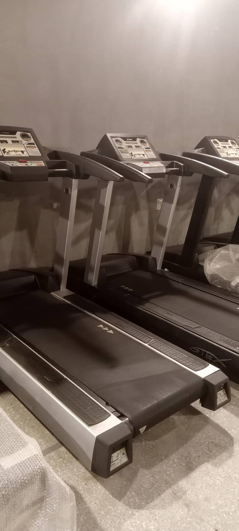 Treadmill 4