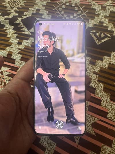 one plus 9 pro 12 /256 GB