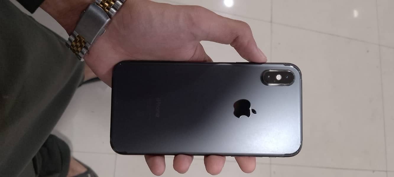 Apple iPhone X 0