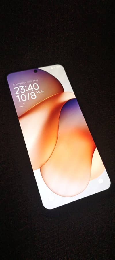 Xiaomi Redmi Note 12 | • 33 watt fast charging