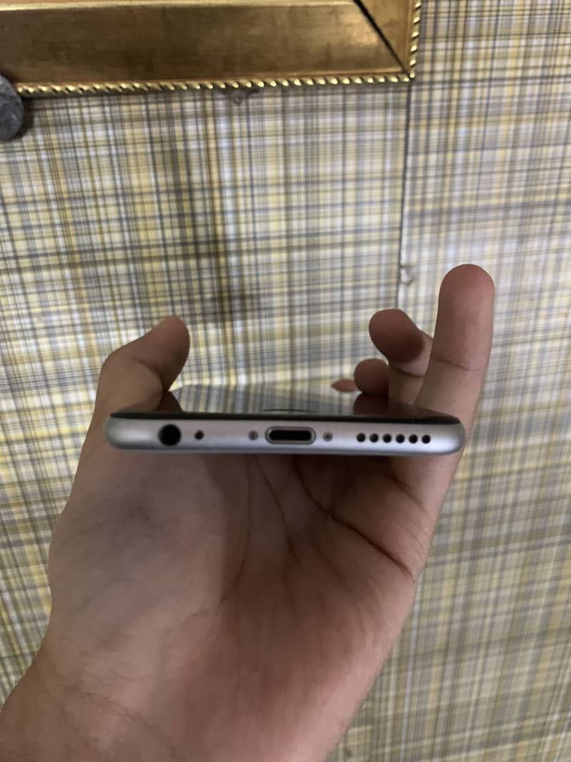 Apple iPhone 6 3