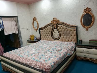 Double bed for sale with 2 wardrobes and 2 mirrors