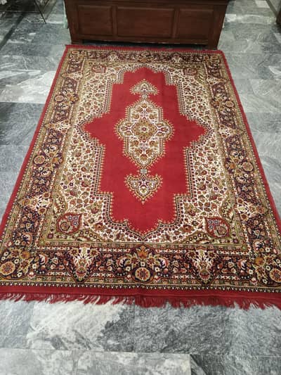 carpet for sale in very good condition just like new