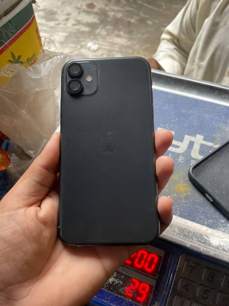 Apple iPhone 11 1