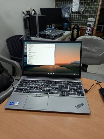  Lenovo ThinkPad E15 Gen 4 – Core i7 12th Gen 