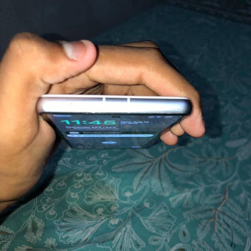 Google Pixel 7a 3