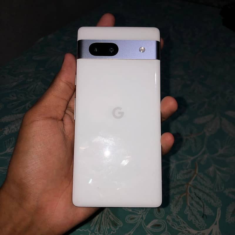 Google Pixel 7a 4