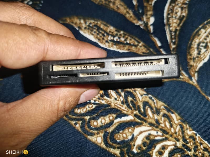 All-in-1 Memory Card Reader 1