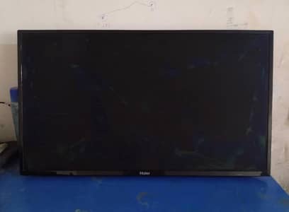 Haier 32" LED LE32K6000 | Panel Damage | No Power