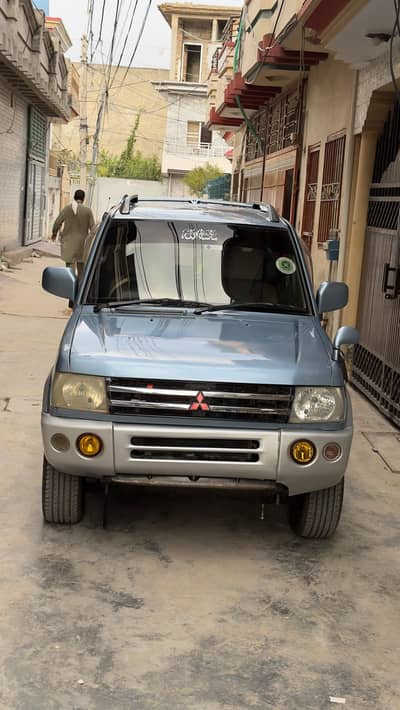 Mitsubishi Pajero Mini 2013