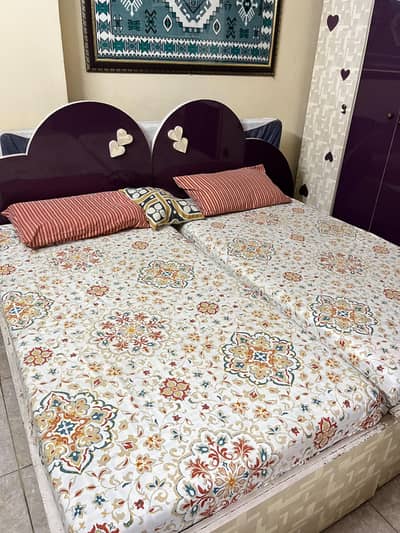 kids bedset available for sale