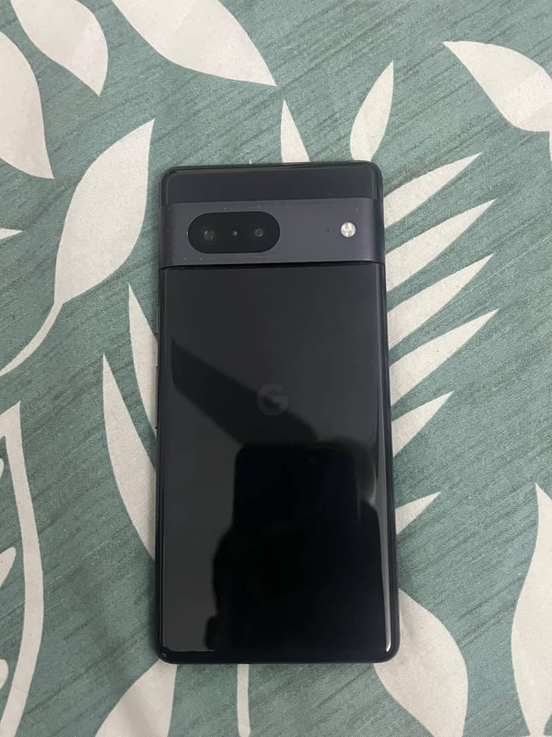 Google Pixel 7 4