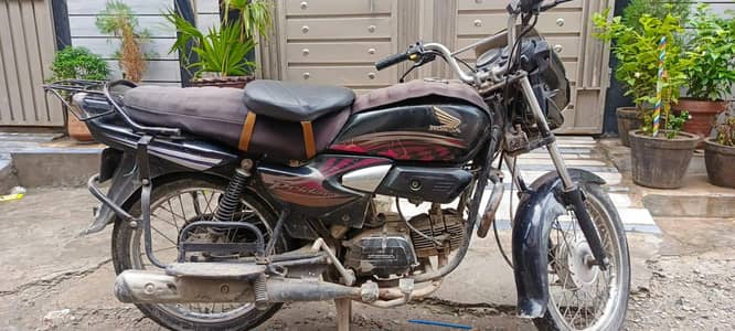 Honda CD 100