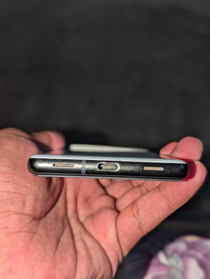 Google Pixel 6a 1