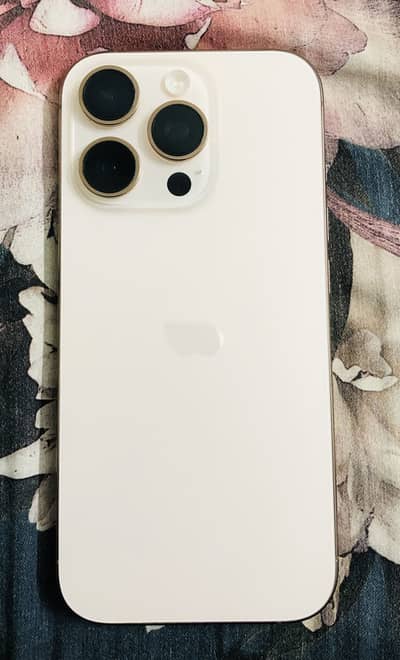 Apple iPhone 16 Pro