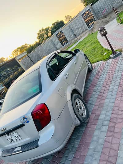 Chevrolet Optra 2005 model