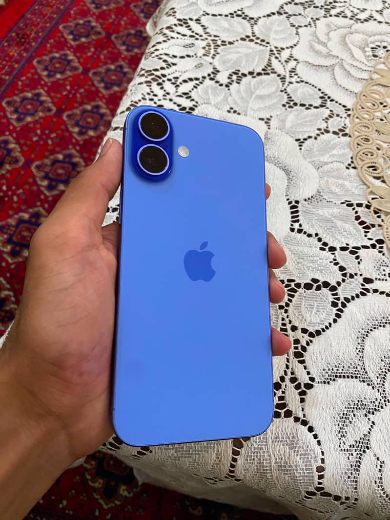 Apple iPhone 16 Plus 5