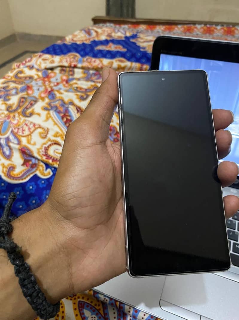 Google pixel 7A 1
