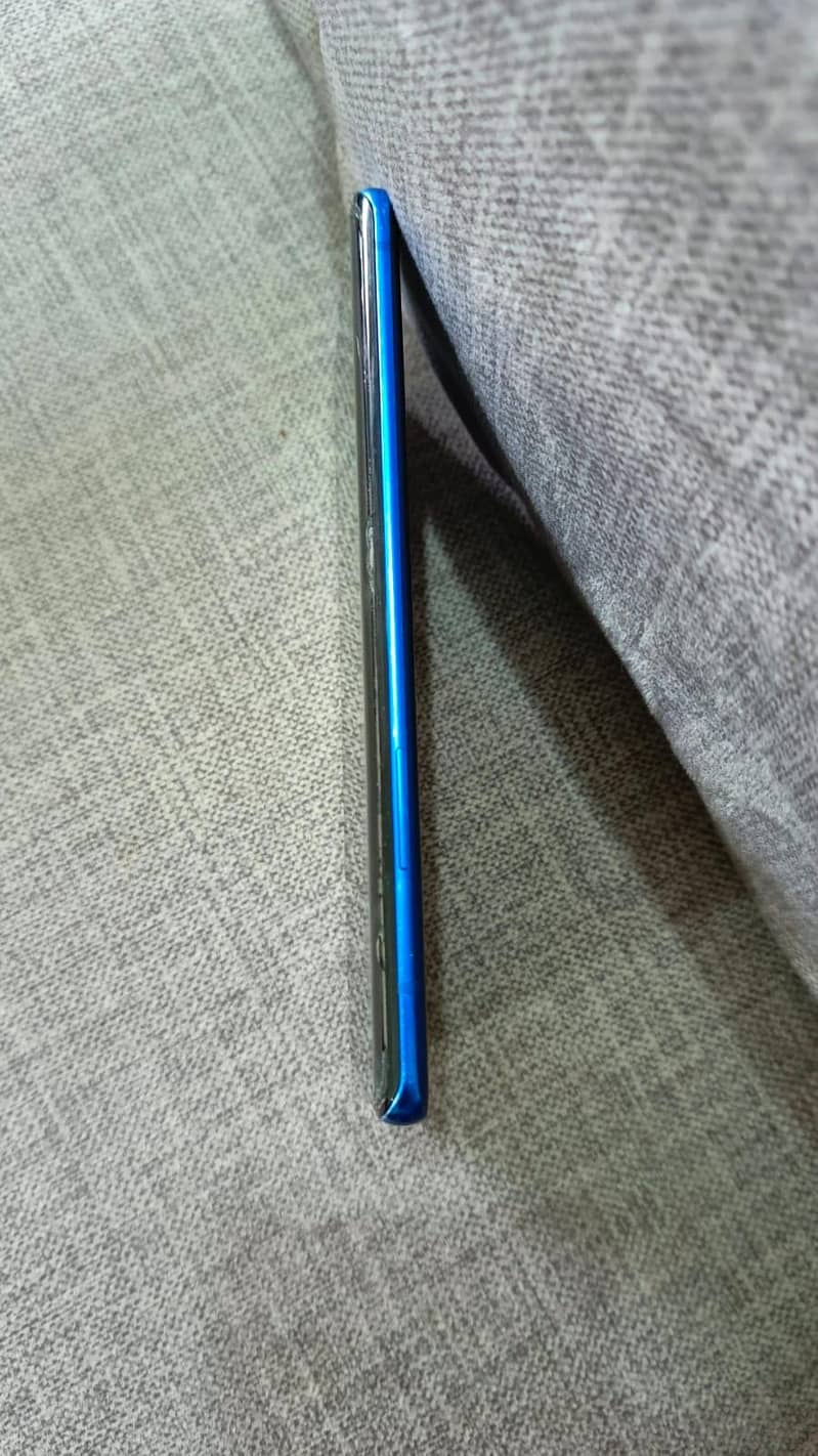 One Plus 8 Pro 6