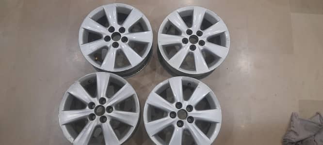 toyota corolla  original tyre rims set