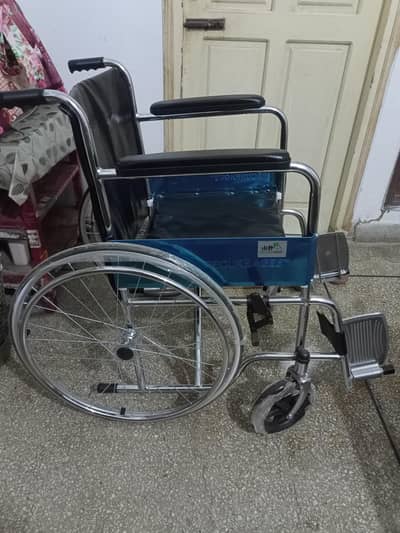 PATIENT WHEELCHAIR