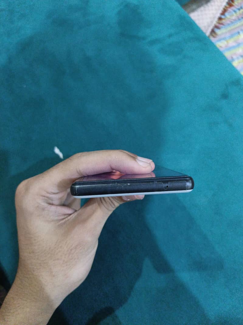 Google Pixel 6a 3