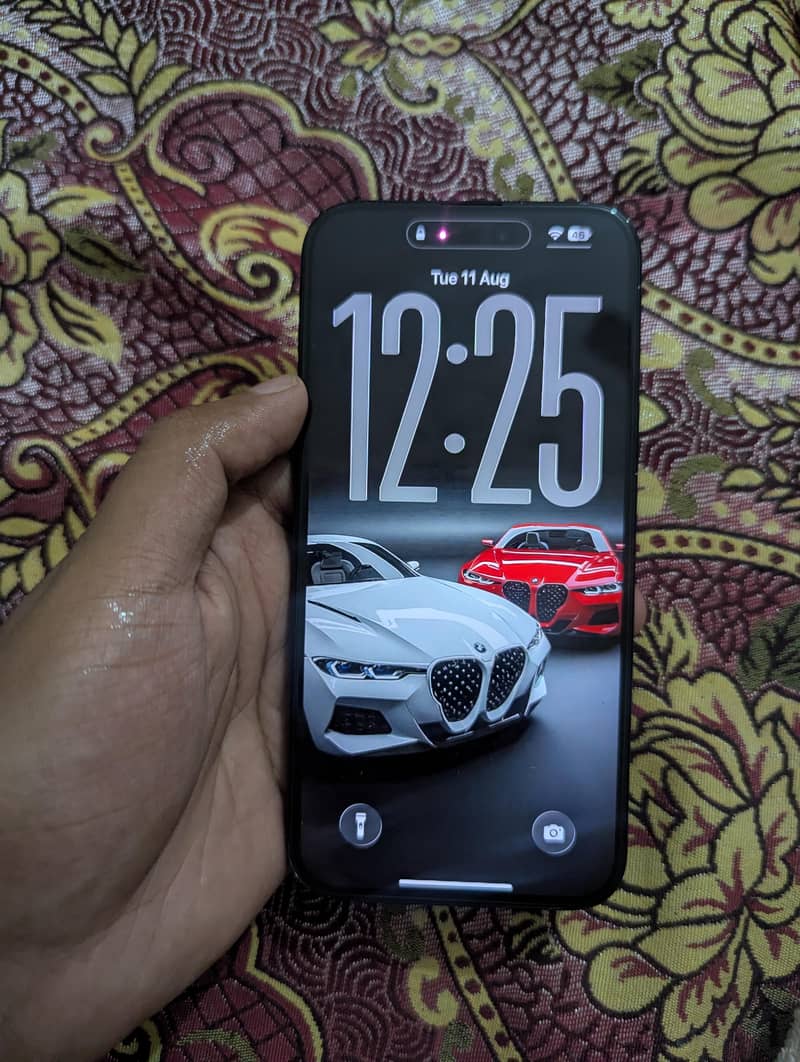 Apple iPhone 15 plus 2