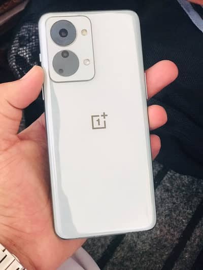 One Plus Nord 2T