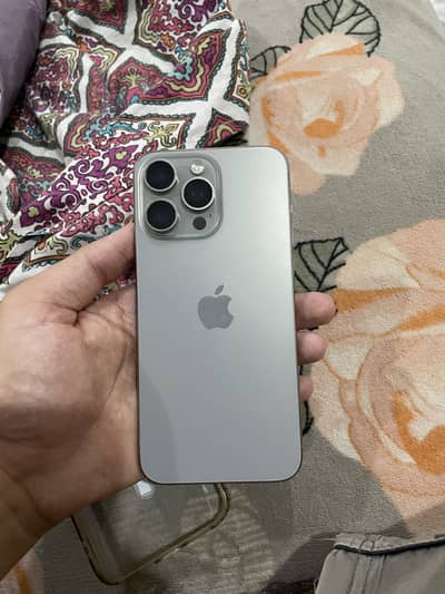 Apple iPhone 15 Pro Max