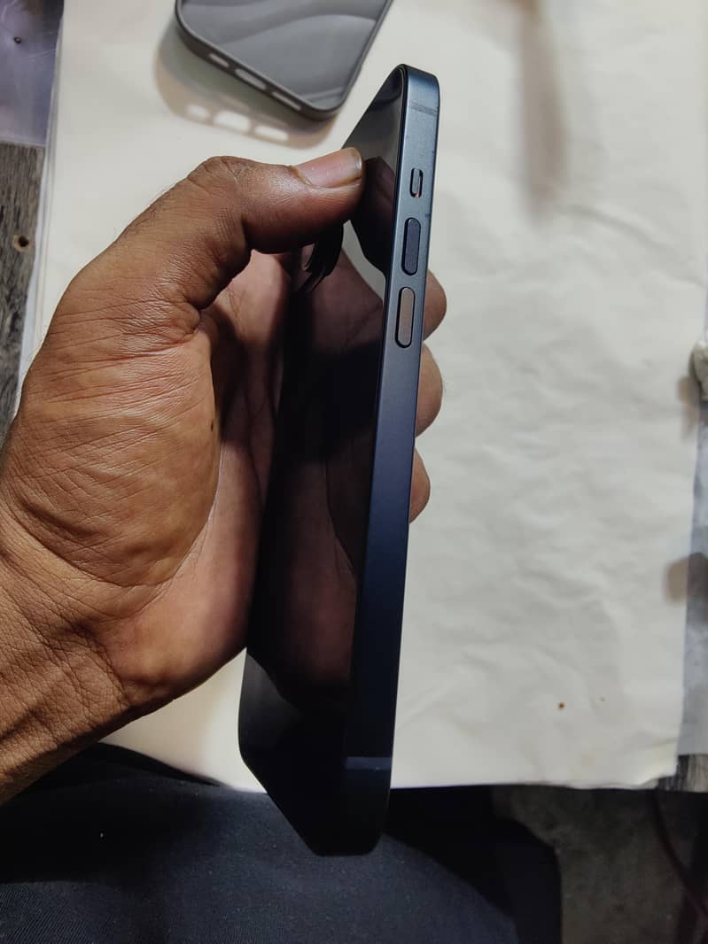 Apple iPhone 14 6