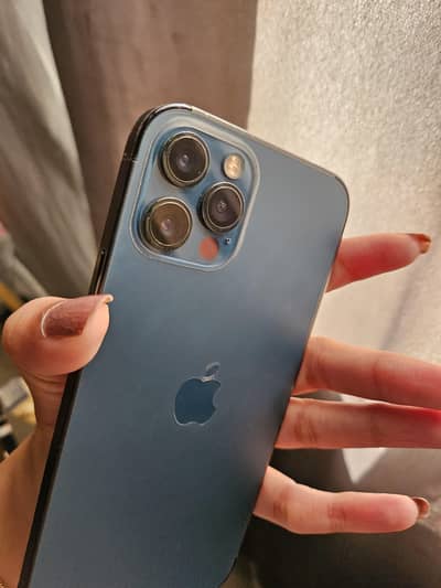 Apple iPhone 12 Pro