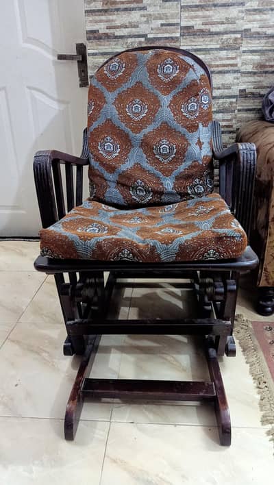 pure sheesham wooden rocking chair