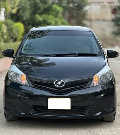 Toyota Vitz 2014