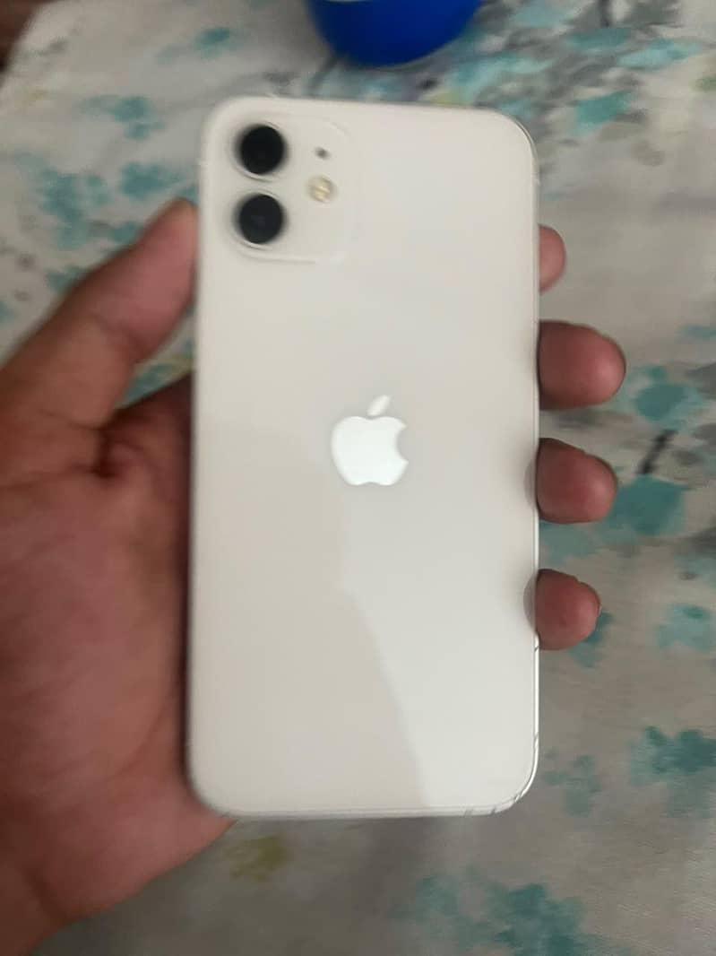 Apple iPhone 12 0