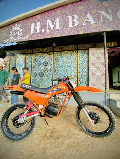 Original DT-175