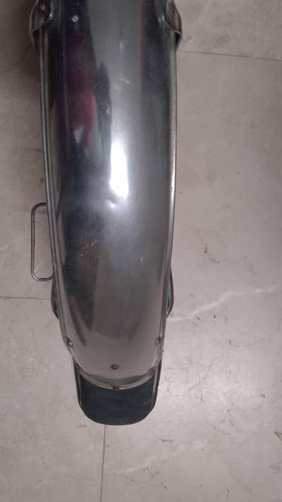 125 genuine mudguard or kaan