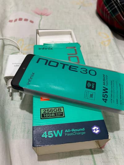 Infinix Note 30