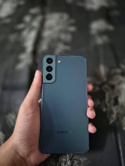 Samsung Mobile S22 Plus