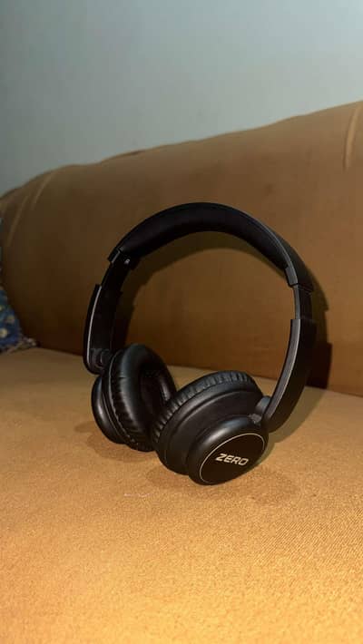 Zero Storm headphones
