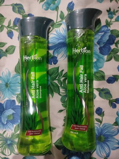 Herbion Aloe Vera Anti Hair Fall Shampoo 250ml - Original - Rs. 470