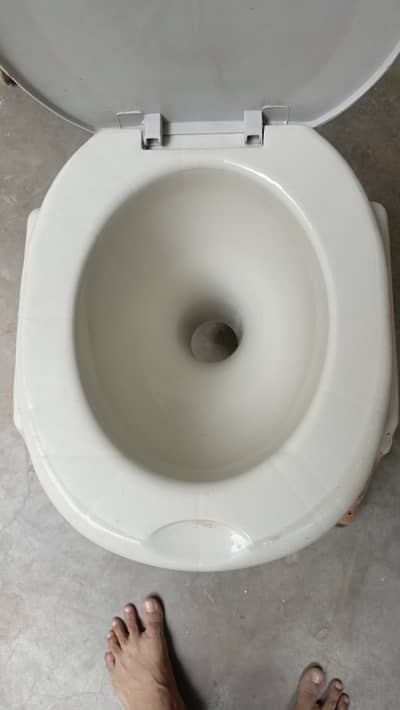 commode chair toilet chair just 1 time used