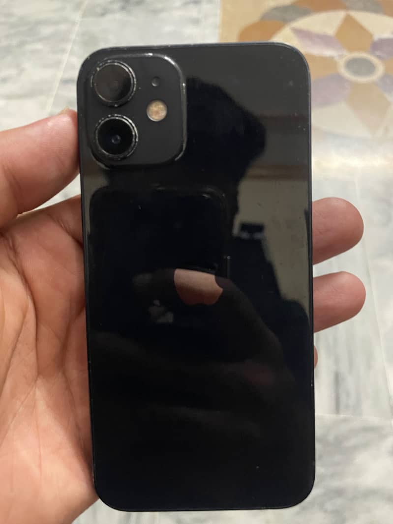 Apple iPhone 12 mini 6