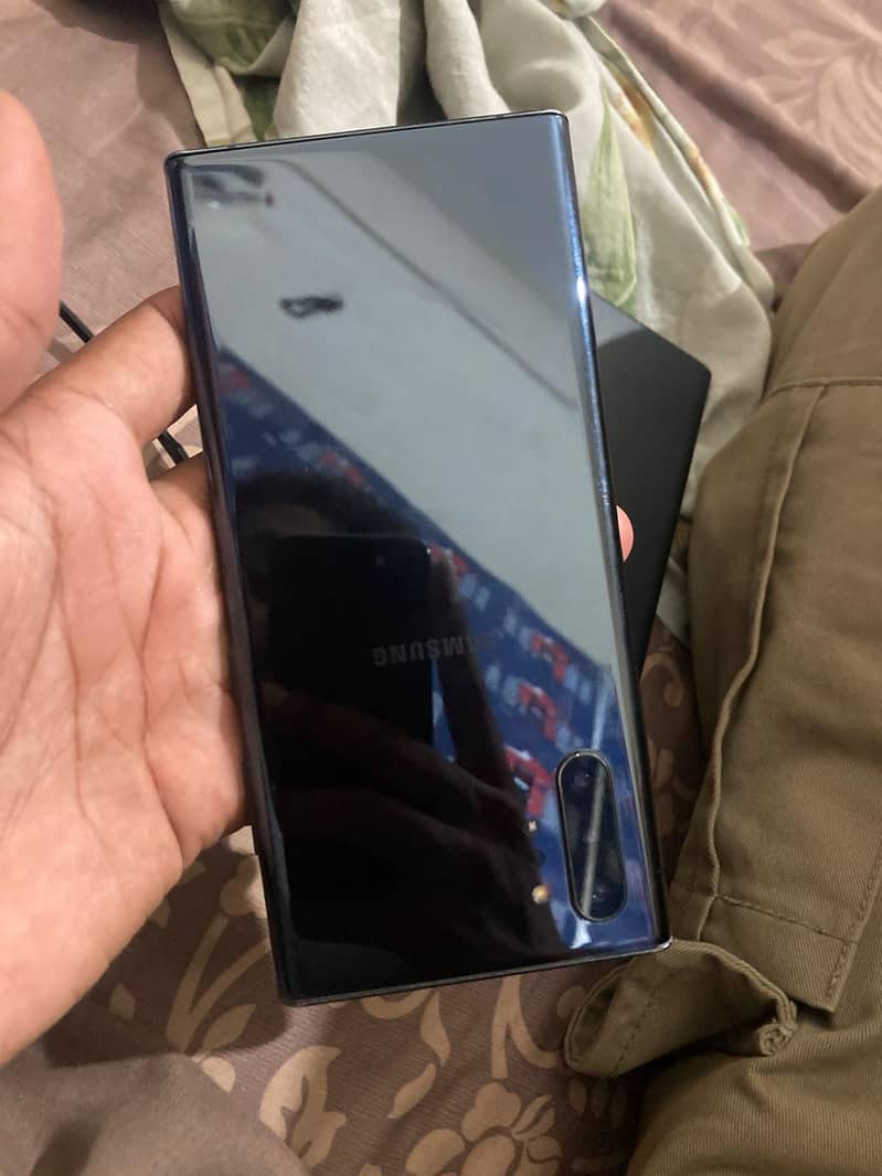 Samsung Mobile Note 10 Plus 4