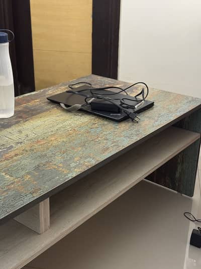Centre table